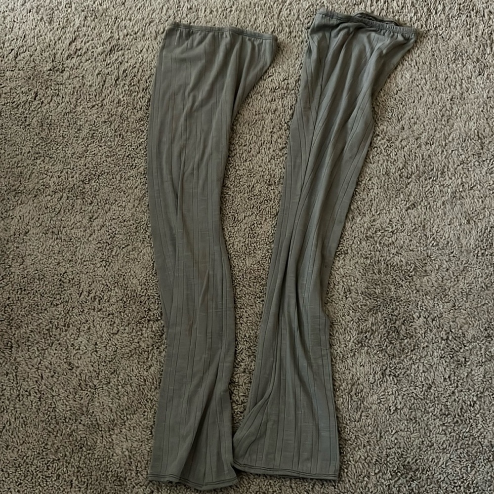 Leg warmers (similar to Rubiawear)